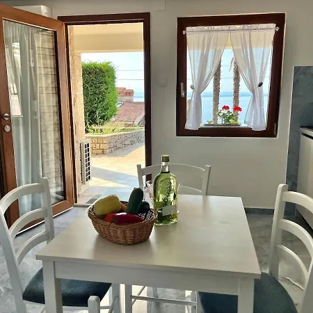 Debussy アパート *