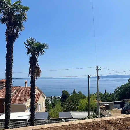 Debussy アパート *