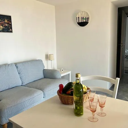 Apartament Debussy
